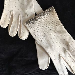 Hand Sewn Ladies Beaded Gloves 1940s